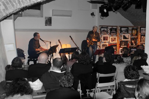 Pietra Ligure: Un San Valentino all'insegna dell'Amore per l'arte sulle note di Massimo Schiavon