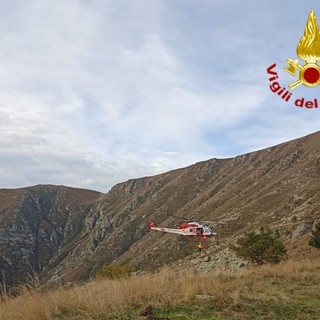 Precipita con il parapendio a Bagnolo Piemonte: savonese perde la vita Precipita con il parapendio a Bagnolo Piemonte: savonese perde la vita