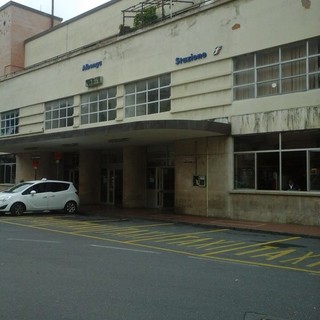 Albenga, da qui partiranno i pullman sostitutivi. Boscaglia: "Proponiamo la salita di via Patrioti come capolinea dei bus"