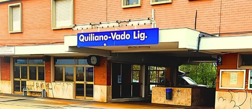 Potenziamento del servizio viaggiatori, avviata una raccolta firme per la stazione ferroviaria di Quiliano-Vado