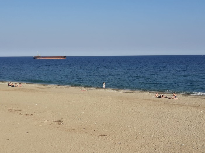 Savona, è ancora polemica sulle spiagge, il PD: "Alcune attività penalizzate dalla scelta di chiudere alcuni accessi"