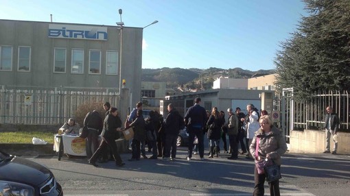 Cassa integrazione fino a marzo per i lavoratori della Bitron. Ghiglia (Cgil): "Realtà industriale storica del savonese, deve essere salvaguardata" Cassa integrazione fino a marzo per i lavoratori della Bitron. Ghiglia (Cgil): "Realtà industriale storica del savonese, deve essere salvaguardata"