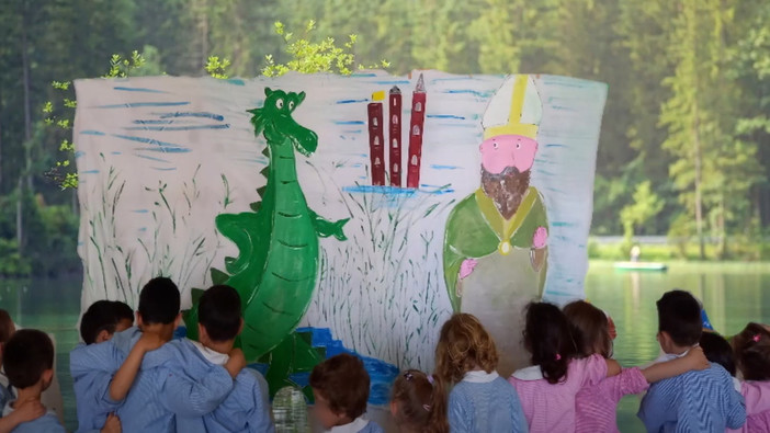 Albenga, i bambini della Scuola dell’Infanzia di San Clemente scoprono il Drago di San Verano e lo aiutano a diventare buono