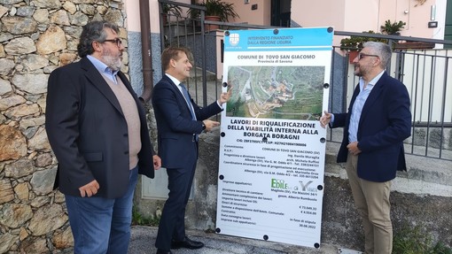 Tovo, sopralluogo dell'assessore regionale Scajola a Borgata Boragni: "Interventi per una vivibilità migliore" (FOTO e VIDEO)
