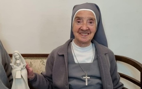 A Savona l'ultimo saluto a suor Fortunata De Natale: "Esempio di fede, dedizione e servizio verso i più bisognosi"