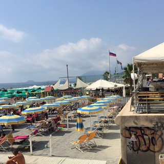 Aree cane nelle spiagge libere attrezzate di Loano, Cepollina presenta una mozione