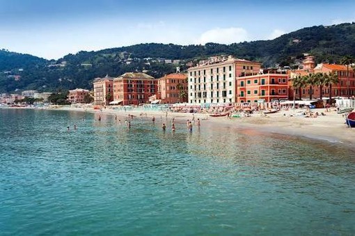 Laigueglia, sono 73 le domande per le 45 concessioni demaniali Laigueglia, sono 73 le domande per le 45 concessioni demaniali