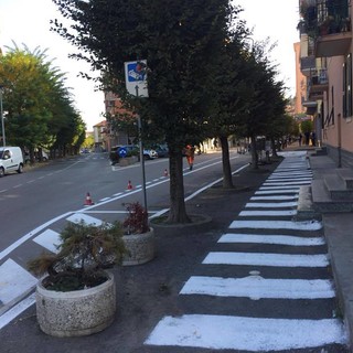 "Rinfrescata" la segnaletica orizzontale in corso Martiri della Libertà