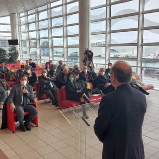 Deposito Gnl a Vado. Autorità Portuale: &quot;Ipotesi c'è, dovrà esserci un confronto con il territorio&quot;. Giuliano: &quot;Nuove opportunità da gestire intorno ad un tavolo&quot;