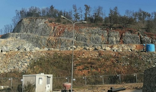 Cairo, sbancamento della collina ex Mazzucca: il Comune si affida a un legale per tutelarsi da possibili scenari futuri