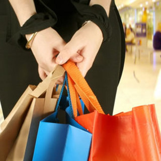 Tre gioni di grandi offerte al Centro Commerciale "I Leudi"