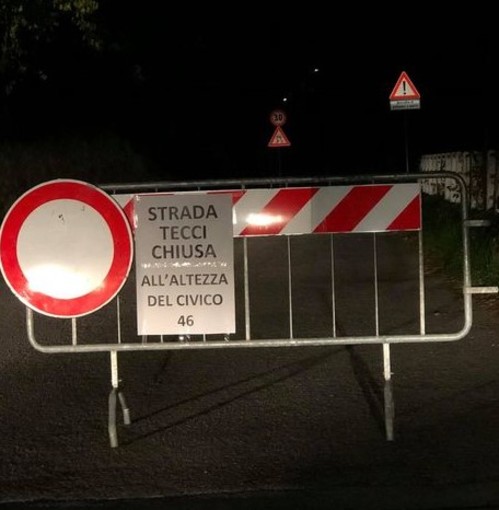 Quiliano, si rompe il tubo dell'acquedotto: chiusa la strada dei Tecci Quiliano, si rompe il tubo dell'acquedotto: chiusa la strada dei Tecci