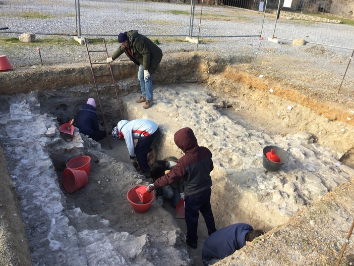 Fortezza del Priamar, la Cattedrale dell'Assunta svela i suoi segreti medievali (FOTO) Fortezza del Priamar, la Cattedrale dell'Assunta svela i suoi segreti medievali (FOTO)