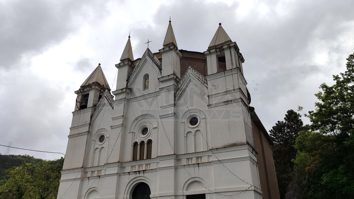 Feglino si prepara al clou delle celebrazioni per i 150 anni dell'apparizione mariana Feglino si prepara al clou delle celebrazioni per i 150 anni dell'apparizione mariana