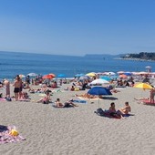 Pud di Varazze, raggiunto il 40% delle spiagge libere. Sindaco e Vicesindaco: "Siamo riusciti a tutelare i concessionari uscenti" Pud di Varazze, raggiunto il 40% delle spiagge libere. Sindaco e Vicesindaco: "Siamo riusciti a tutelare i concessionari uscenti"