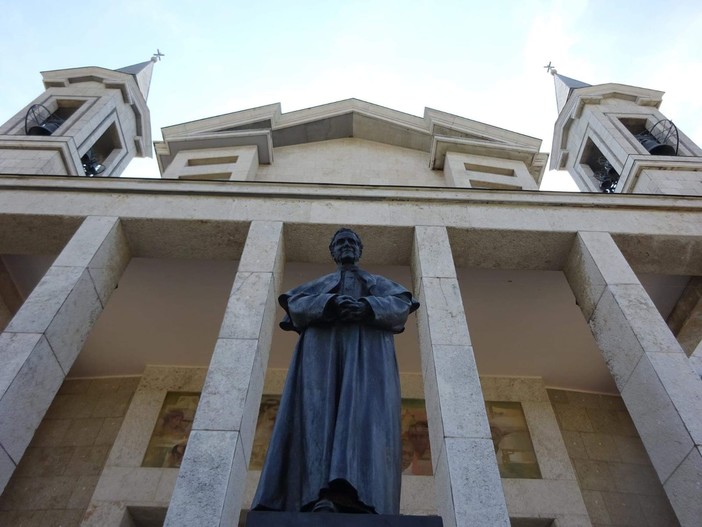 Ad Alassio e in tutto il mondo si ricorda oggi, 16 agosto, la nascita di don Bosco Ad Alassio e in tutto il mondo si ricorda oggi, 16 agosto, la nascita di don Bosco