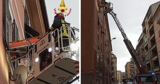 Savona, persona soccorsa dai Vigili del fuoco nella sua abitazione: al Santa Corona in codice giallo