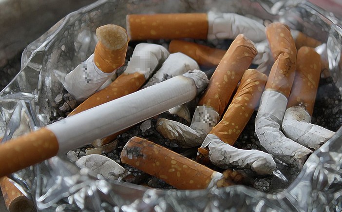 Sigarette più care, fino a 30 centesimi in più: Marlboro a 6,80 euro
