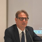 Trasporti ferroviari parte l'orario estivo. Scajola :"Otto treni in più, aumento del personale d’assistenza e fermate aggiuntive per cittadini e turisti"