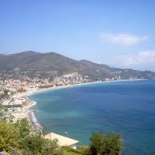 Spotorno, la minoranza contro il piano Zsc, Spiga e Pendola: "Freno all'economia turistica, va rivisto o ritirato"