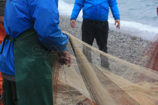 “Tra le maglie della sciabica”: ad Andora un convegno sulle nuove prospettive della pesca tradizionale