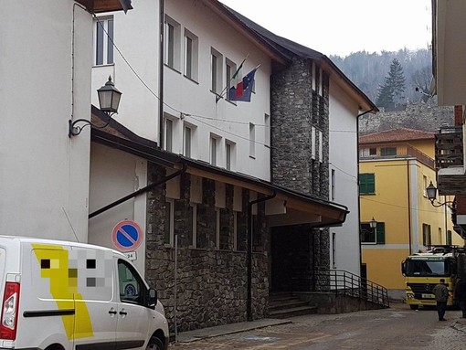 Calizzano, la palestra della scuola sarà intitolata all'insegnante Daniela Corsini Calizzano, la palestra della scuola sarà intitolata all'insegnante Daniela Corsini
