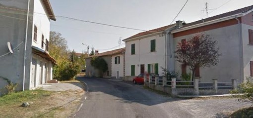 Dego, lavori per la fibra ottica sulla Sp 43 dei Porri: senso unico alternato fino dall'8 giugno al 10 luglio