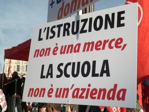 Cobas: "La lotta degli "inidonei" anche in provincia di Savona