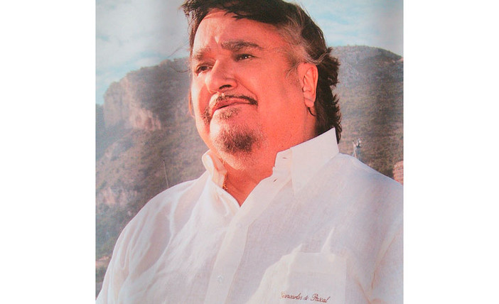 Una visita da TinsilOne ad Albenga per l'artista Umberto Smaila Una visita da TinsilOne ad Albenga per l'artista Umberto Smaila