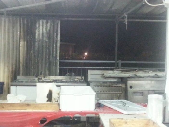 Si apre un fascicolo in Procura per l'incendio alla sagra di Varazze