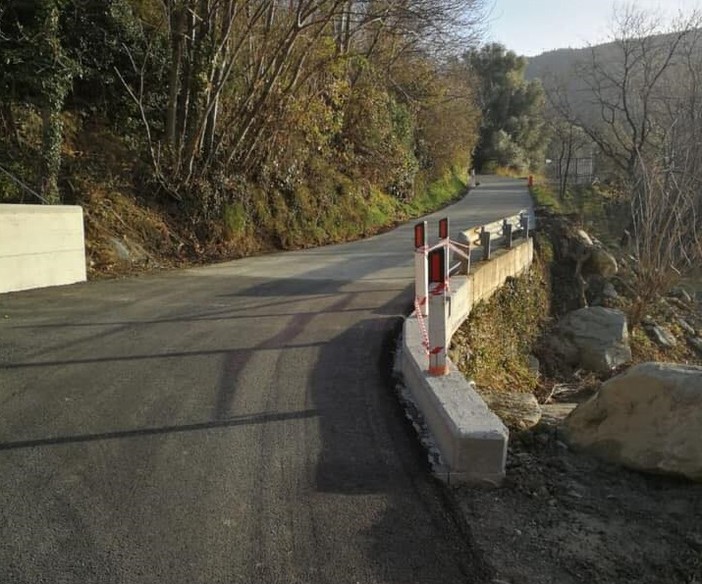 Varazze, procedono spediti i lavori sulle frane: riapre la Sp 57 (FOTO) Varazze, procedono spediti i lavori sulle frane: riapre la Sp 57 (FOTO)