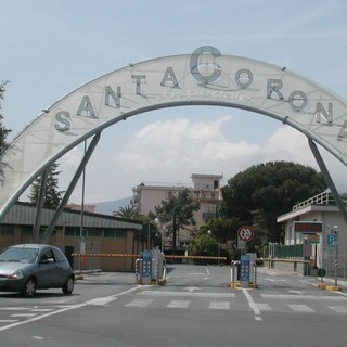 Pietra, cade dalla bici: uomo in codice rosso al Santa Corona
