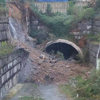 Savona, frana in via Famagosta: scatta la chiusura della strada