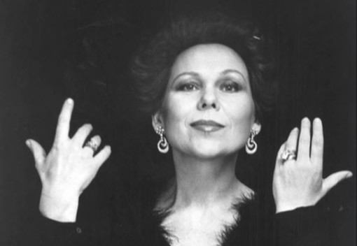 Sabato 19 funerale in forma privata per Renata Scotto. Le bandiere del Comune di Savona a saranno a mezz'asta