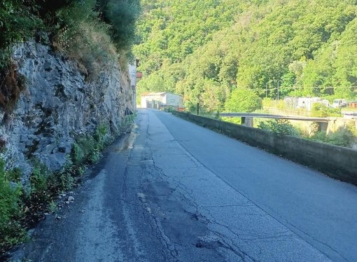 Parte il piano provinciale 2026 di manutenzione stradale: bitumature in tutto il Savonese Parte il piano provinciale 2026 di manutenzione stradale: bitumature in tutto il Savonese
