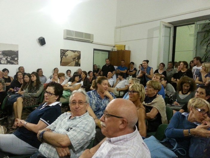 A Finale incontro con Filippo Taddei, responsabile Pd del lavoro A Finale incontro con Filippo Taddei, responsabile Pd del lavoro