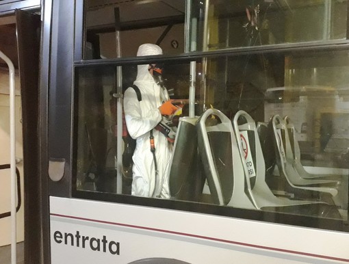 "Viaggiare in sicurezza": TPL Linea prosegue nella sanificazione del parco mezzi "Viaggiare in sicurezza": TPL Linea prosegue nella sanificazione del parco mezzi