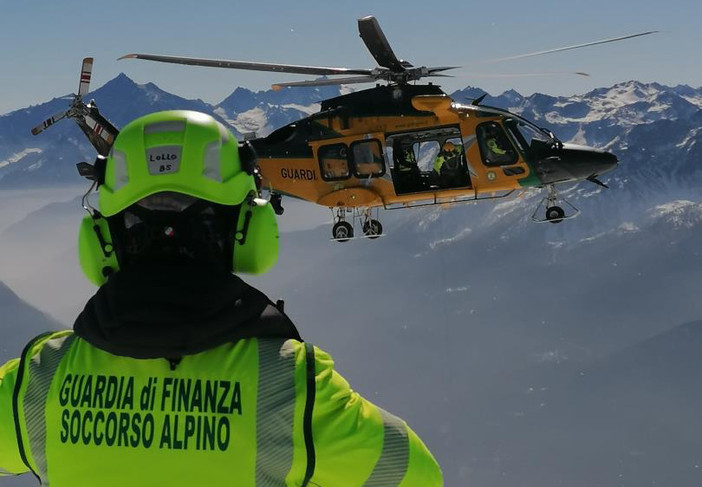 Guardia di finanza, nuove regole per i soccorsi: chi provoca l’emergenza può pagarne i costi Guardia di finanza, nuove regole per i soccorsi: chi provoca l’emergenza può pagarne i costi