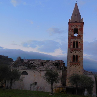 Crolli nell’antica Chiesa di San Bartolomeo in Gorra