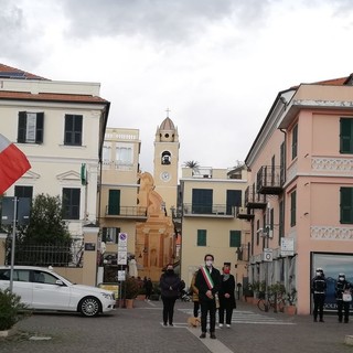 Foto tratta dalla pagina Facebook "Comune di Spotorno"