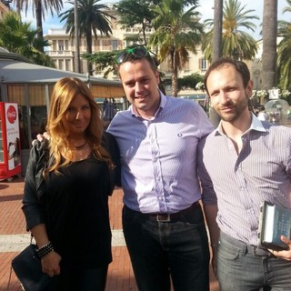 Selvaggia Lucarelli sceglie Albenga e presenta  “Che ci importa del mondo”