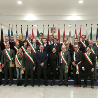 Sindaci savonesi in missione a Bruxelles, Cirio:"Più risorse dall'Europa per la bellissima Liguria"