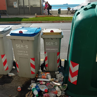 Savona, abbandono indiscriminato di rifiuti e discariche abusive, arrivano le telecamere