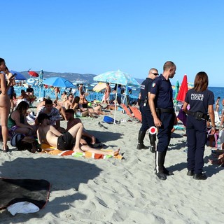 Polizia locale e Bagni Marini in prima fila per la sicurezza a Ceriale nella campagna "Spiagge Sicure"