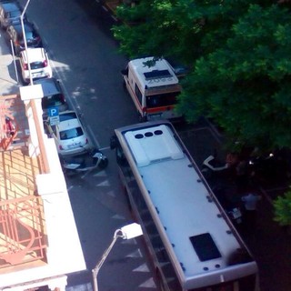 Incidente in via Verdi a Savona: scooterista al San Paolo Incidente in via Verdi a Savona: scooterista al San Paolo