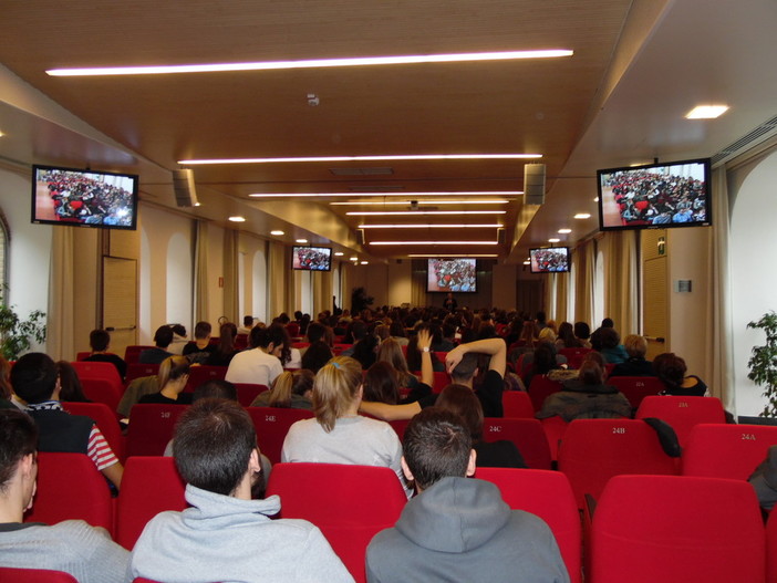 Savon@ppeal, oltre 300 studenti coinvolti nell'orientamento al lavoro. Confcommercio: "I ragazzi cercano stabilità" Savon@ppeal, oltre 300 studenti coinvolti nell'orientamento al lavoro. Confcommercio: "I ragazzi cercano stabilità"