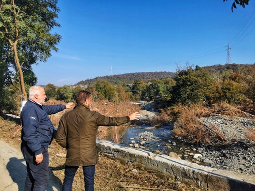 Pontinvrea, sopralluogo sui luoghi dall'alluvione per il vicepresidente regionale Piana Pontinvrea, sopralluogo sui luoghi dall'alluvione per il vicepresidente regionale Piana