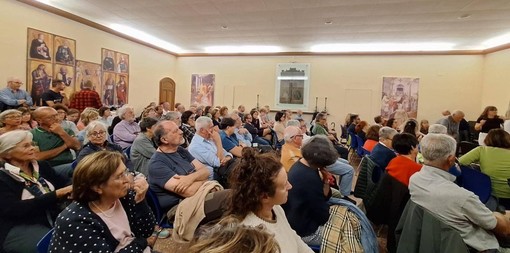 Incontro con l'attivista israeliano a Varazze, il Pd: "Un'amministrazione che non permette la partecipazione tramite locali idonei non è di tutti ma solo di alcuni" Incontro con l'attivista israeliano a Varazze, il Pd: "Un'amministrazione che non permette la partecipazione tramite locali idonei non è di tutti ma solo di alcuni"