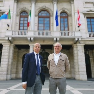 Savona 2021, Aschei rafforza il suo appoggio a Schirru: "Ventata nuova in politica, importante che il centrodestra continui il suo lavoro in comune" Savona 2021, Aschei rafforza il suo appoggio a Schirru: "Ventata nuova in politica, importante che il centrodestra continui il suo lavoro in comune"