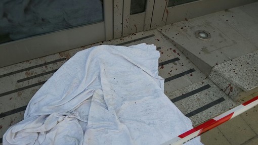 Omicidio di via Cimarosa a Savona, parla la titolare dei Bagnarci: "Già segnalato problemi di ordine pubblico, non ci sentiamo più sicuri"